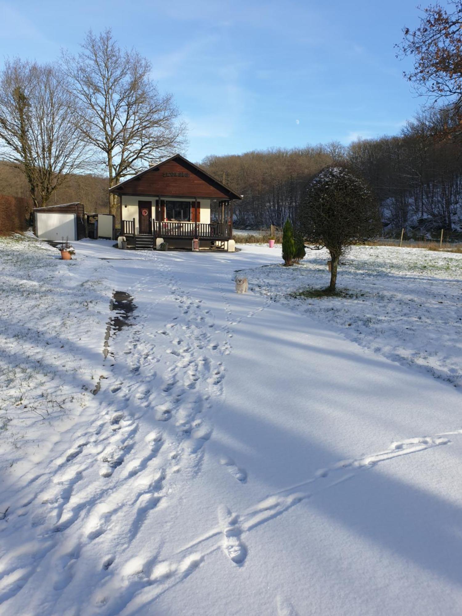 Chalet De Luve Vireux-Wallerand Екстериор снимка
